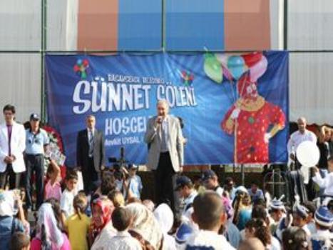 Sünnet Şöleninde bin 200 çocuğun mutluluğu