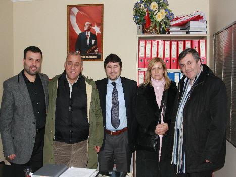 İLÇE BAŞKANIMIZ  VE İL GENEL MECLİS ÜYELERİMİZ  MUHTARLARI   ZİYARET ETTİ