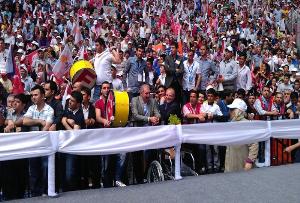 AK PARTİ İSTANBUL KONGRESİNE BAŞAKŞEHİR'DEN BÜYÜK DESTEK